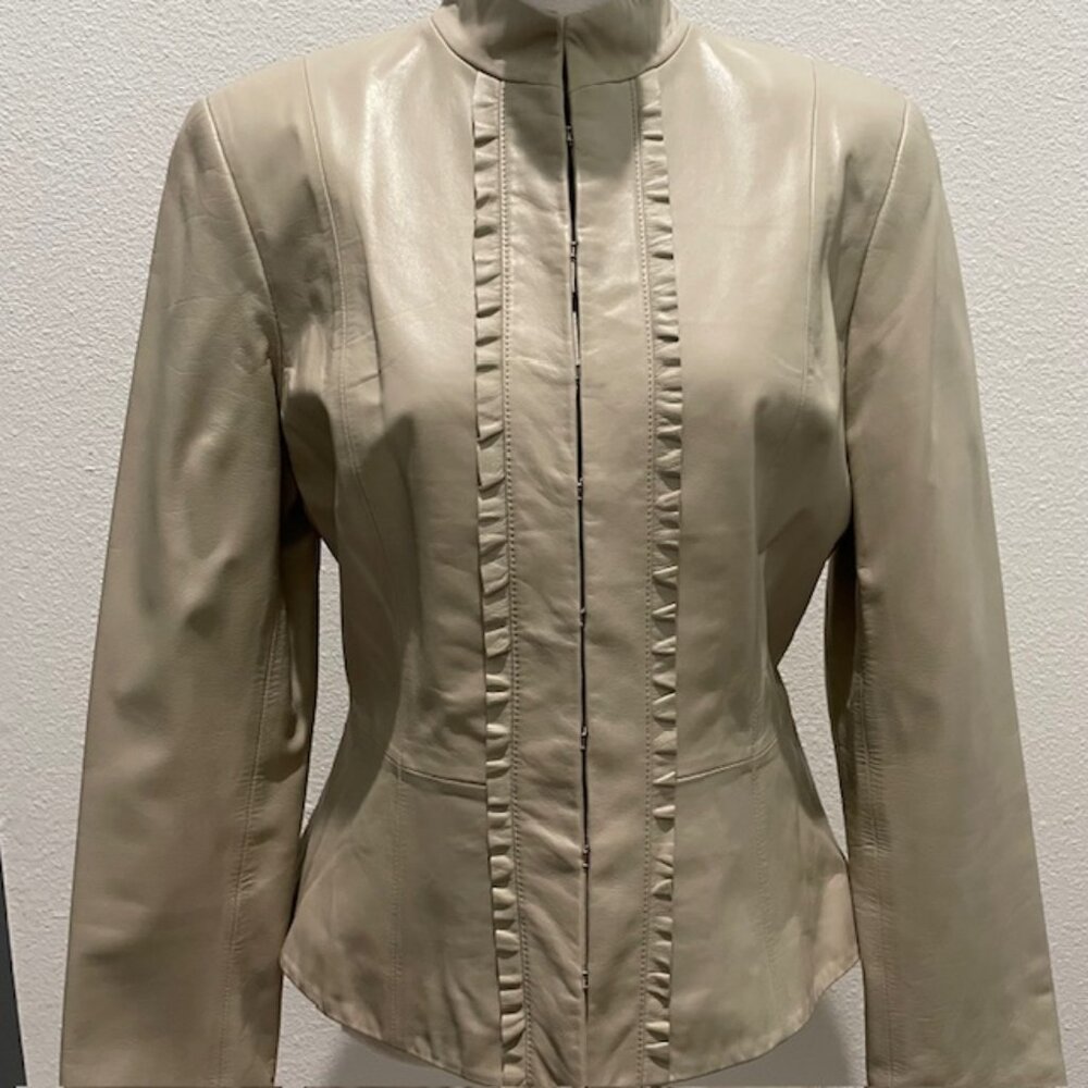 Vintage TAHARI Leather Jacket - Picture 2 of 8